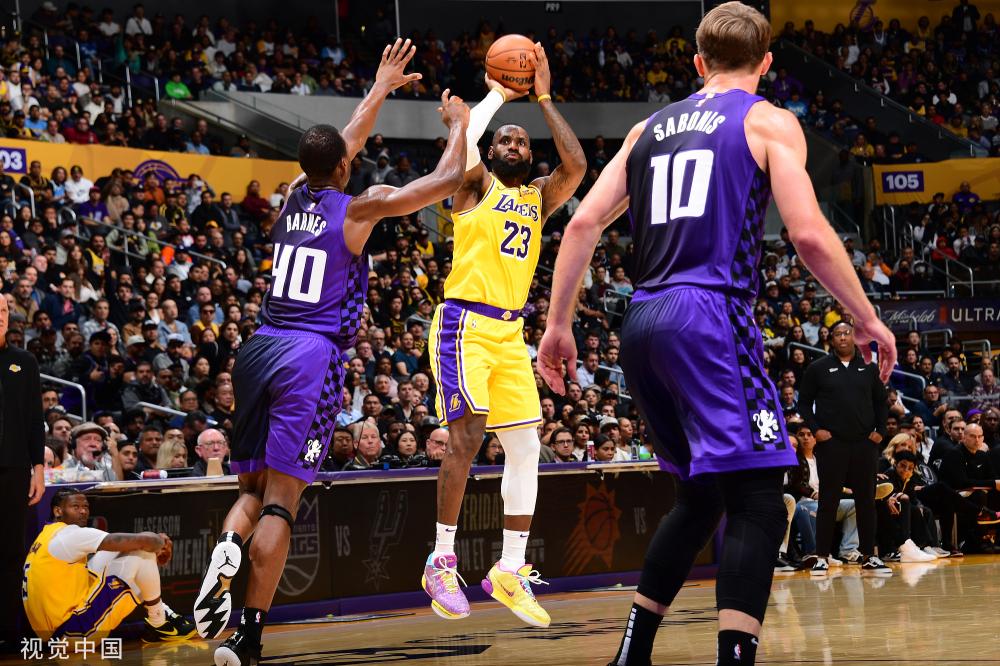 伍进行对比 伍进行对比