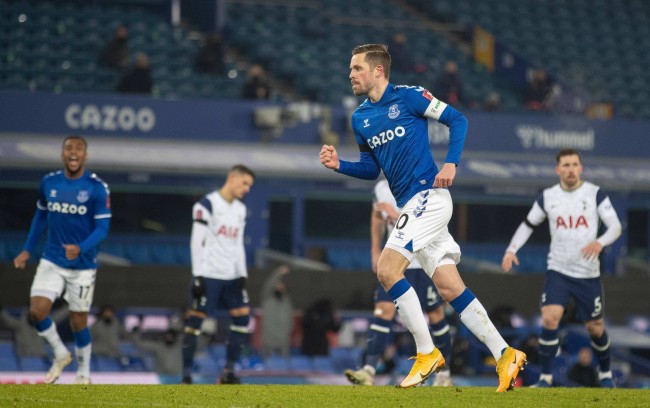 而周琦则未 而周琦则未